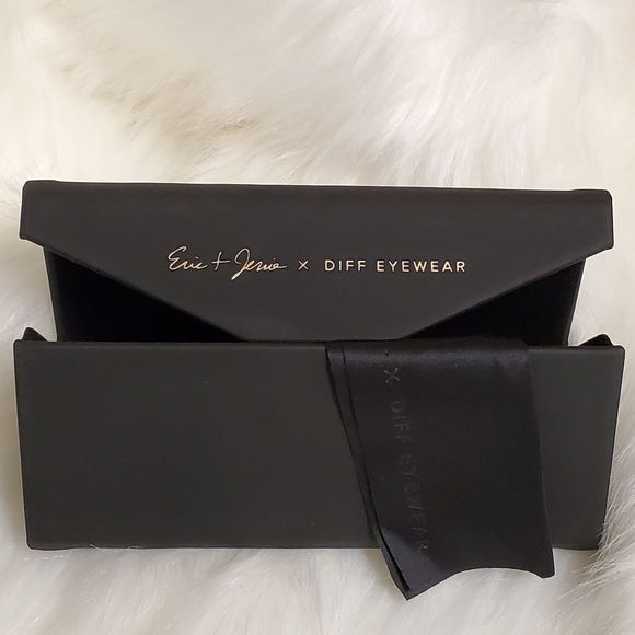 Diff Eyewear Accessories - DIFF sunglass case
